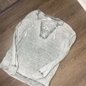 Light weight sweater